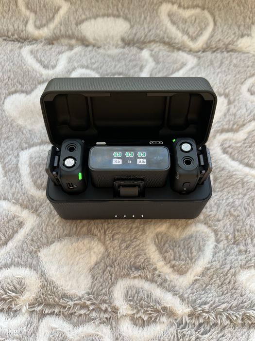 DJI Mic (1 покоління), повний комплект, 2 мікрофони + ресивер
