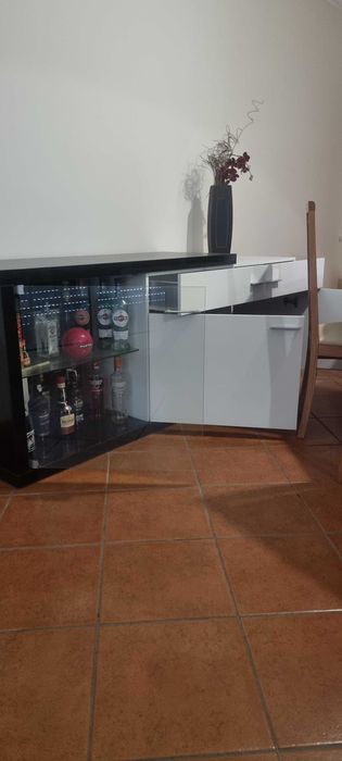Aparador de Sala