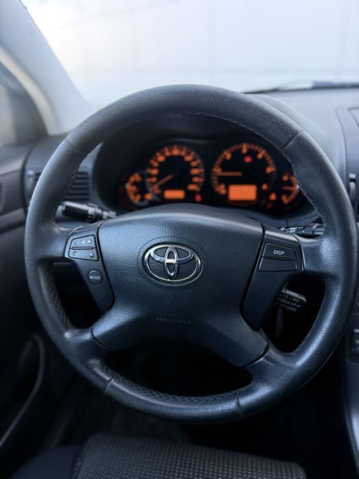 TOYOTA AVENSIS -2.0 126 cv   - DIESEL  - 1 Dono - NACIONAL - PINTURA  NOVA