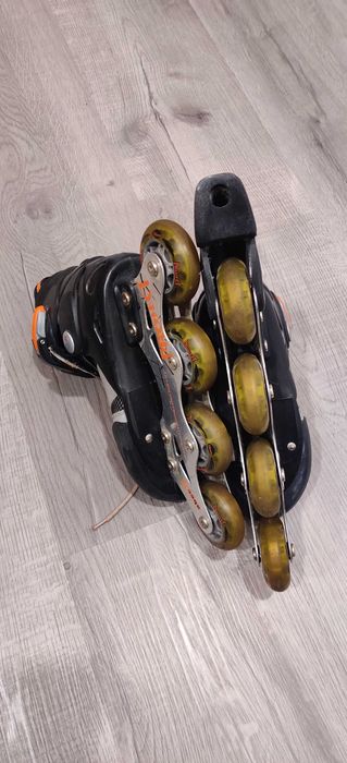 Patins 4 em linha64354278863490123