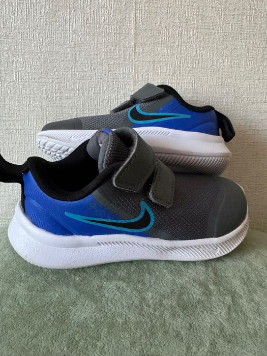 Кросівки на малюка