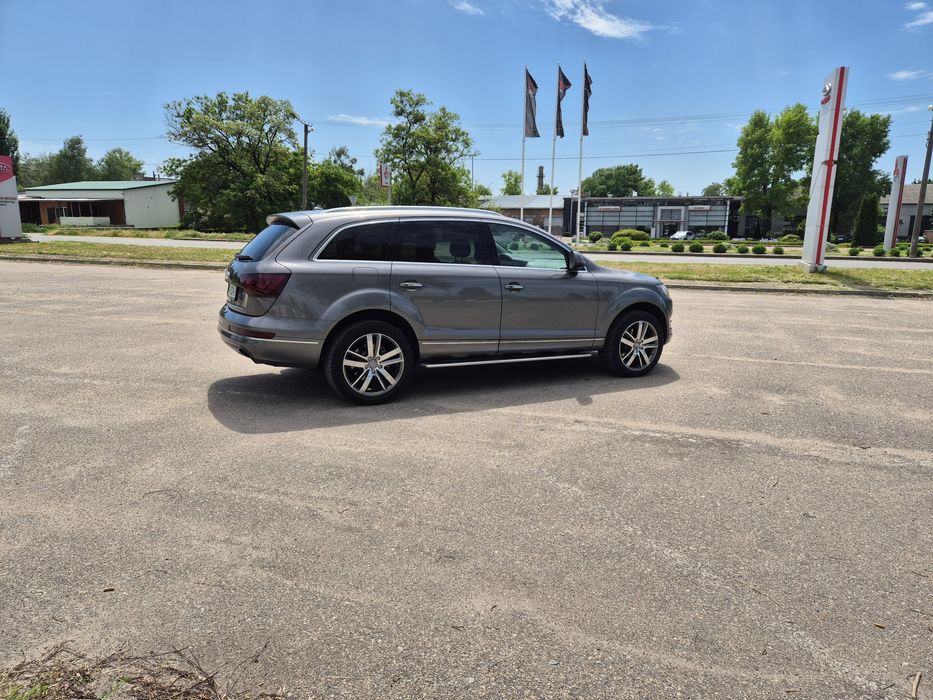 Audi Q7 2010 3.0 Дизель