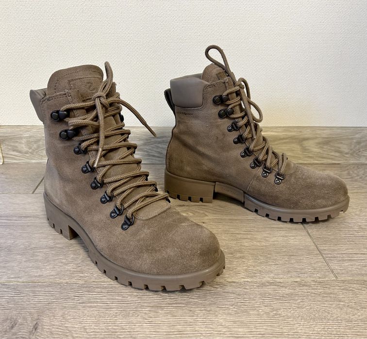 Ботинки Ecco Modtray Hydromax 37 черевики замшеві бежеві