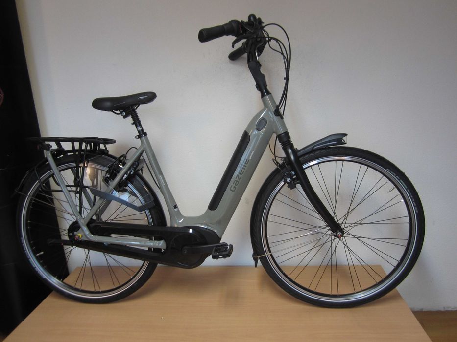 Gazelle grenoble C8 tuba bateria w ramie gwarancja Piękne !