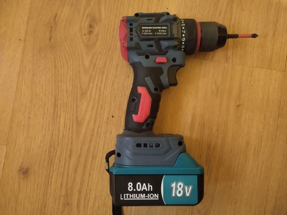 Компактна безщіткова дриль, шуруповерт HILDA