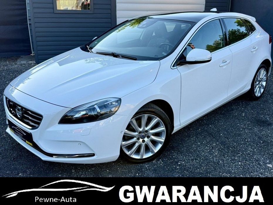 Volvo V40 1.6T 150KM NAVI PANO Radar Skóry 2xPDC BLIS Xenon ALU LED KeyFree Lin