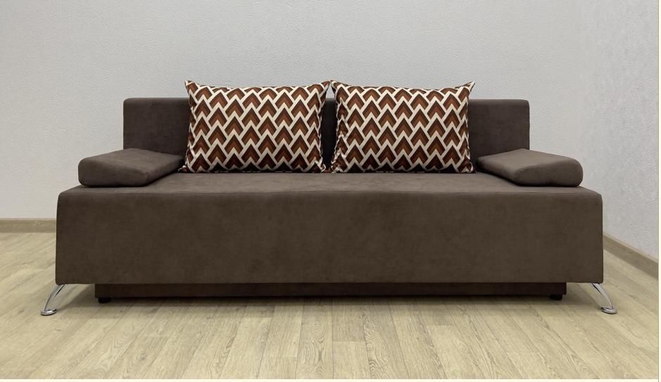 Диван книжка 5000грн. Від Складу.