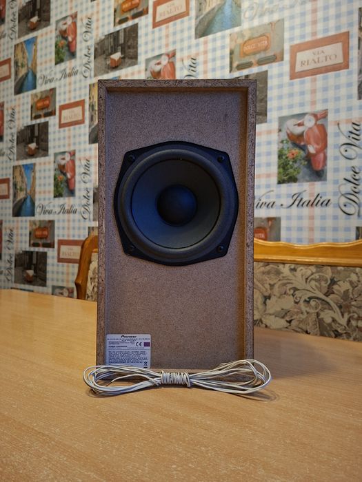 Сабвуфер Pioneer S-DV240SW,6 Ом,пассивный,рабочее состояние!