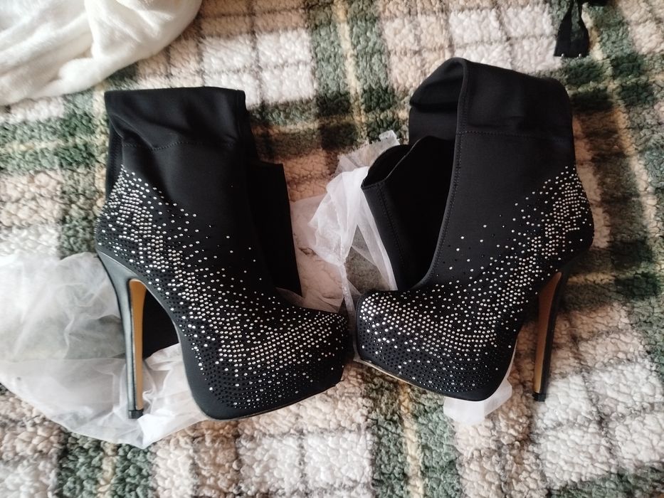 Ботфорди дуже гарні нові