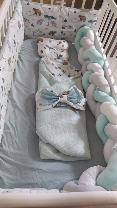 Бортики в дитяче ліжечко