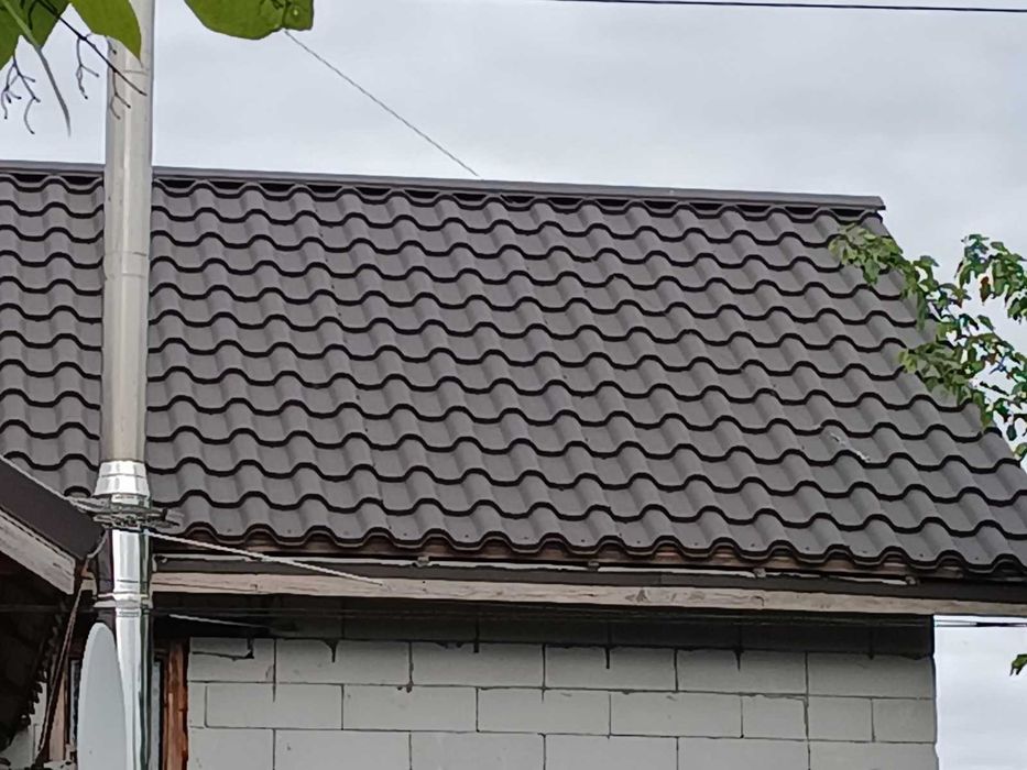 Металочерепиця,  профнастил,  цинк - дах на роки