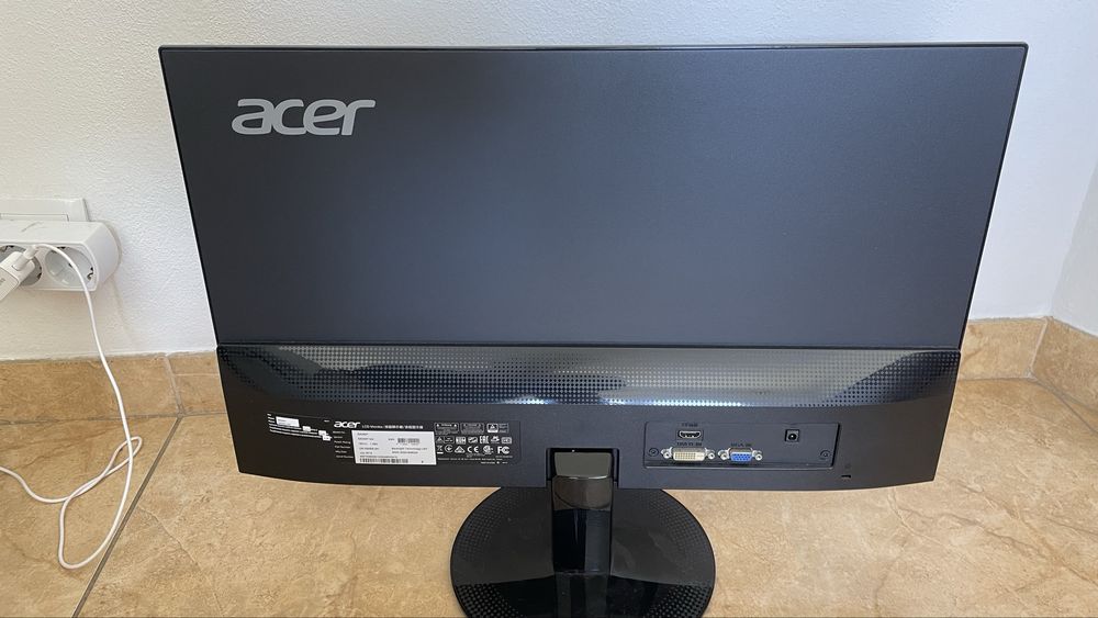 Monitor Acer SA240Y 24” Full HD IPS em excelente estado
