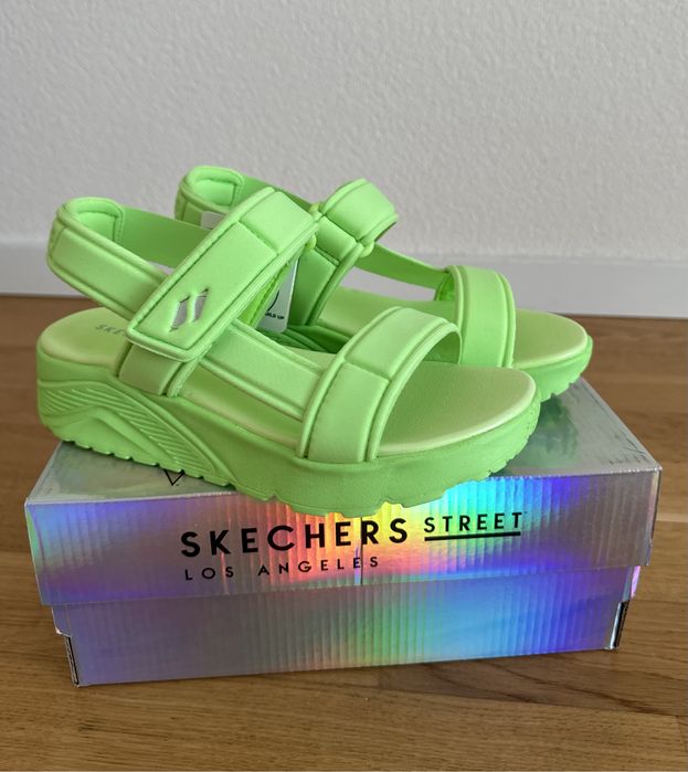 Дитячі сандалі Skechers Uno Lite 34 розмір