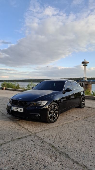 Продажа BMW  E90