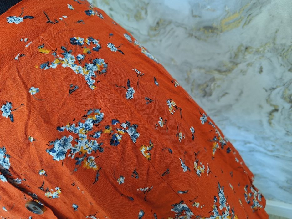 Spódniczka w kwiaty 24colours boho romantyczna casual