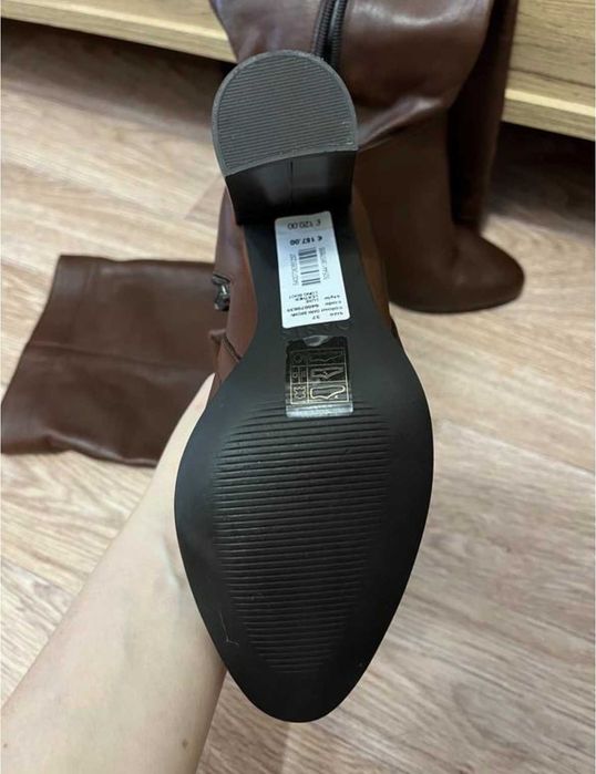 Високі чоботи з якісної натуральної шкіри від Oasis