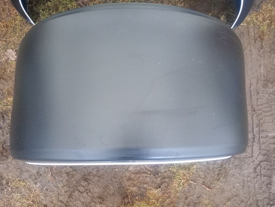 Sprzedam błotniki/ nadkola