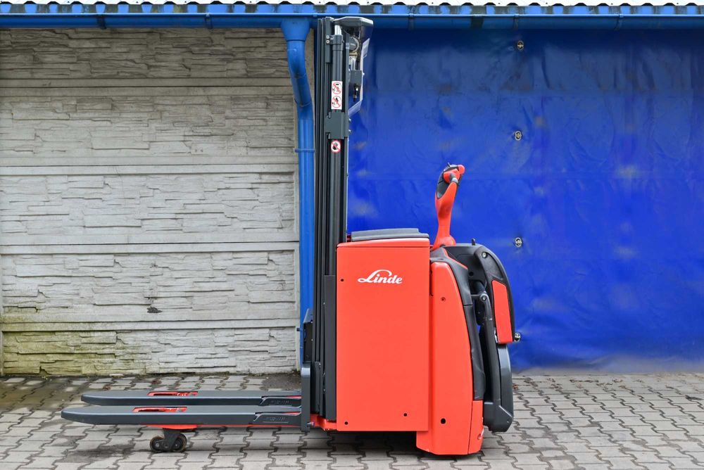 Paleciak elektryczny Linde L16 AP Triplex 435cm 2019rok FHP 254