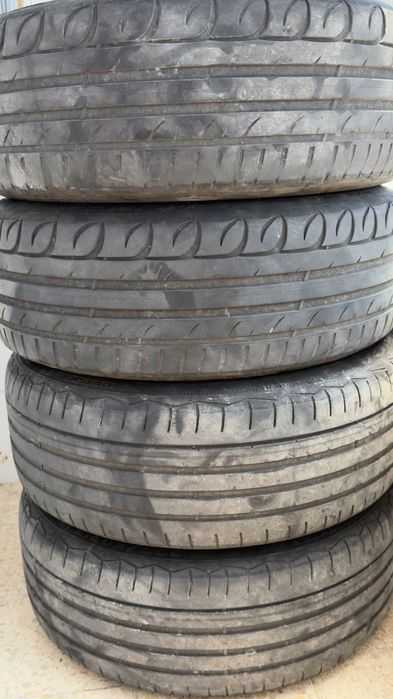 Jantes 17 com pneus 205/50 Audi Wolkswagen Skoda... 5 furos +