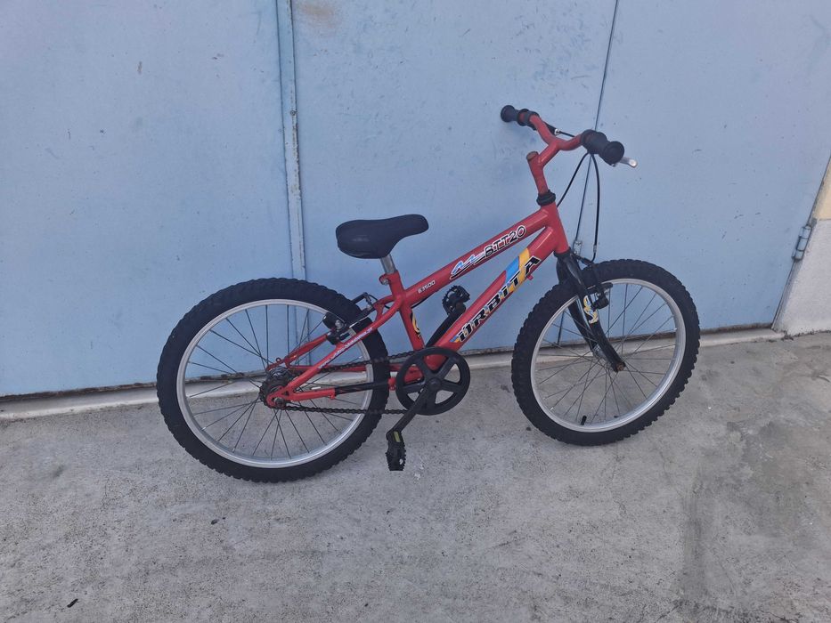 Bicicleta  roda 20 Orbita pouco uso pronta a pedalar