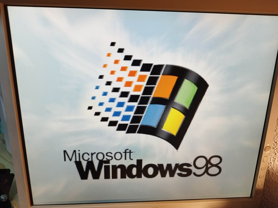 Retro Gaming Pentium 120 win98