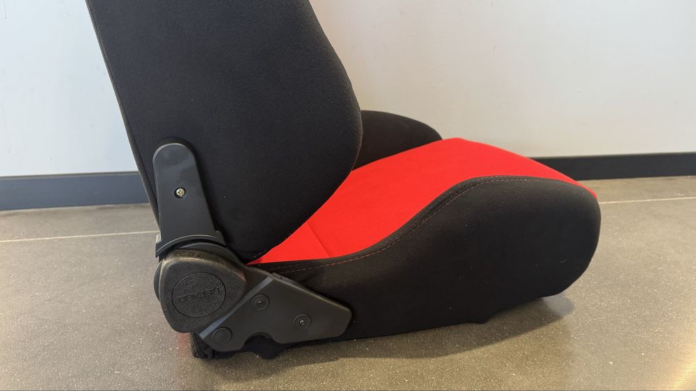 Baquets Typer em Tecido