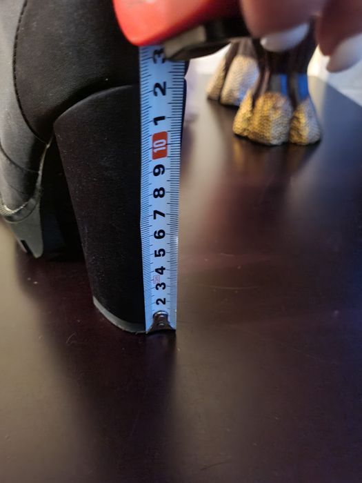 Botas Novas senhora 37