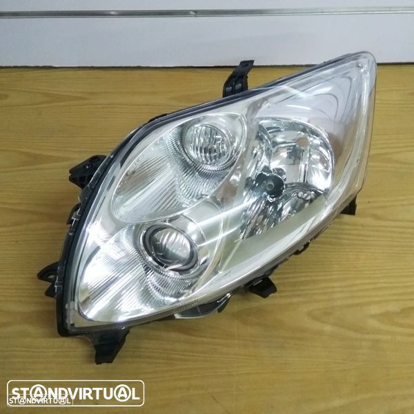 Farol Toyota Auris modelo: 2007 até 2010 novo