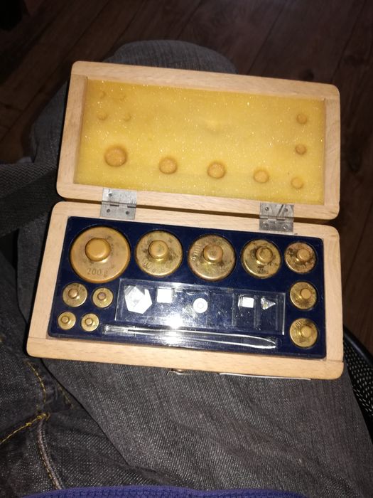 Ciężarki do wagi złotniczej etc.