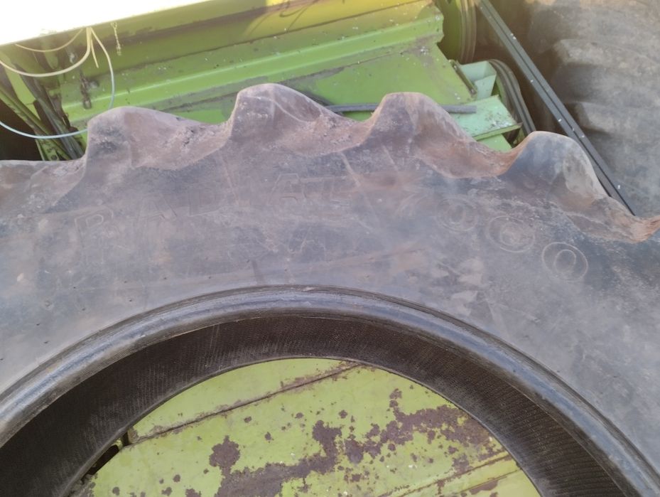 Opona rolnicza Firestone 20.8 42 rozmiar r42