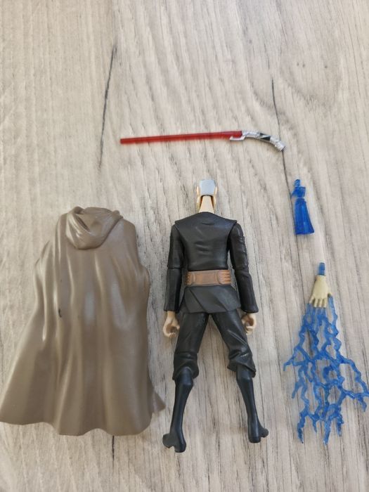 Figurka Hasbro Star Wars Count Dooku with Ventress hologram 2008
