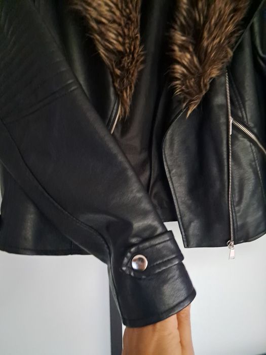 Ramoneska z ekoskóry z kołnierzem