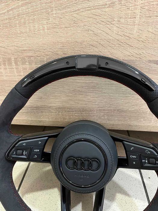 Volante Audi Led Display A3 A4 B8 TT 8J Q3 Q5 (S-Line / RS) Estilo R8