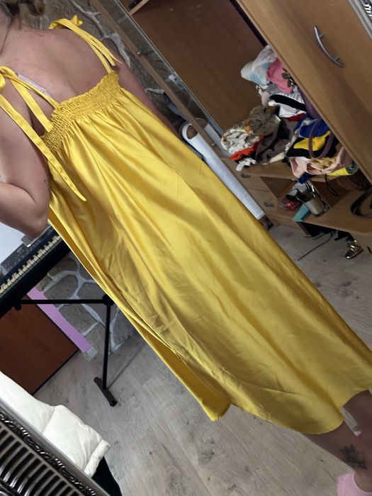 Żółta satynowa sukienka na ramiączkach H&M | 44 / XXL | nowa