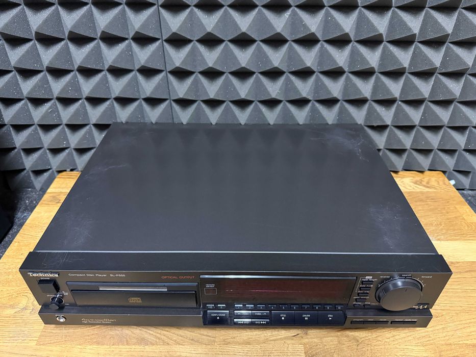 Odtwarzacz CD TECHNICS SL-P555 klasa AA