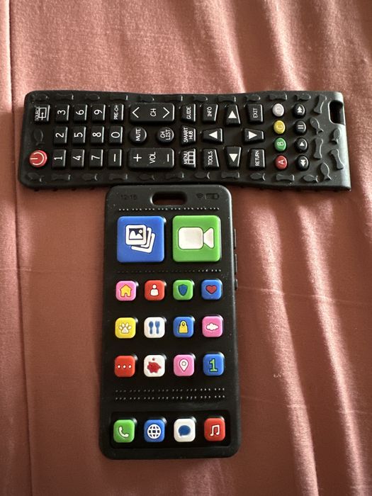 Brinquedo para gengivas de criança
