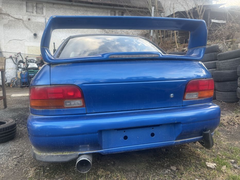 Subaru impreza gc8 gt my00