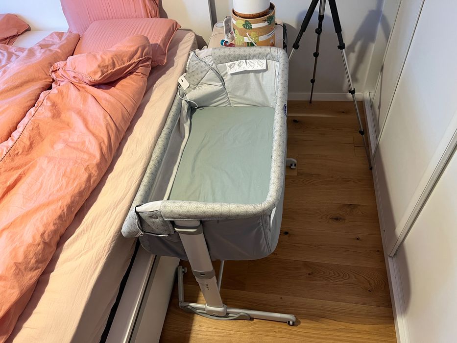 Łóżeczko dla niemowląt Chicco Next2me Dream Silver + GRATISY!