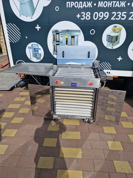 Фритюрница жаровня Jufeba  для берлинеров пончиков донутов с растойкой