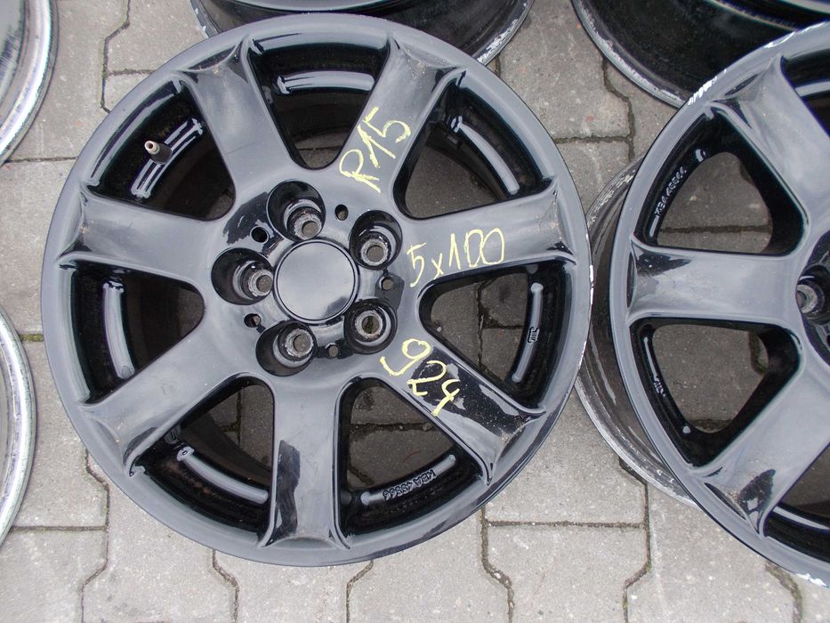 Felgi aluminiowe RIAL 5x100 7Jx15 ET39 Nr.924