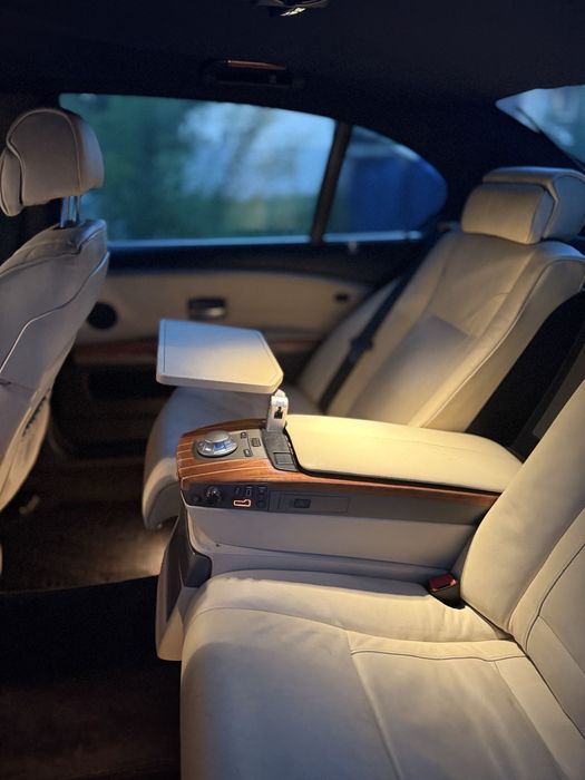 BMW 7 Series 2003 745Li
