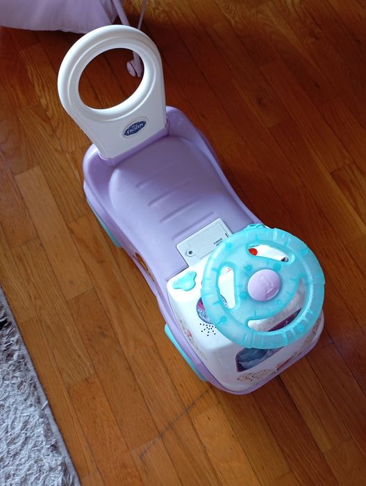 Carrinho de bebe Frozen