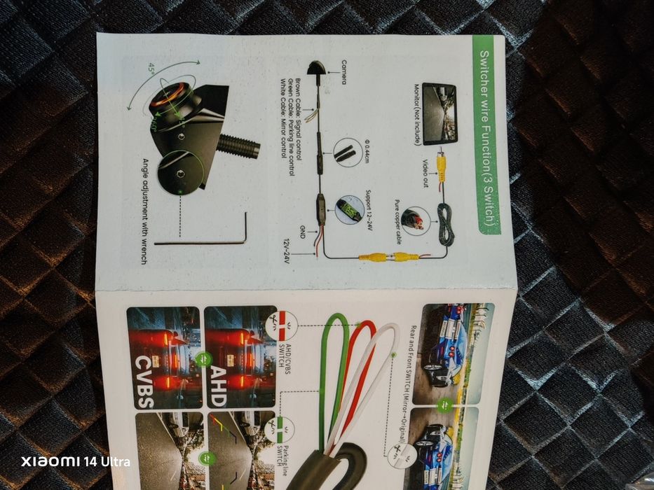 Kamera cofania w logo VW