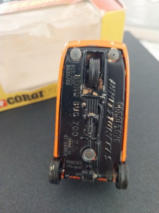 Carros antigos Corgi