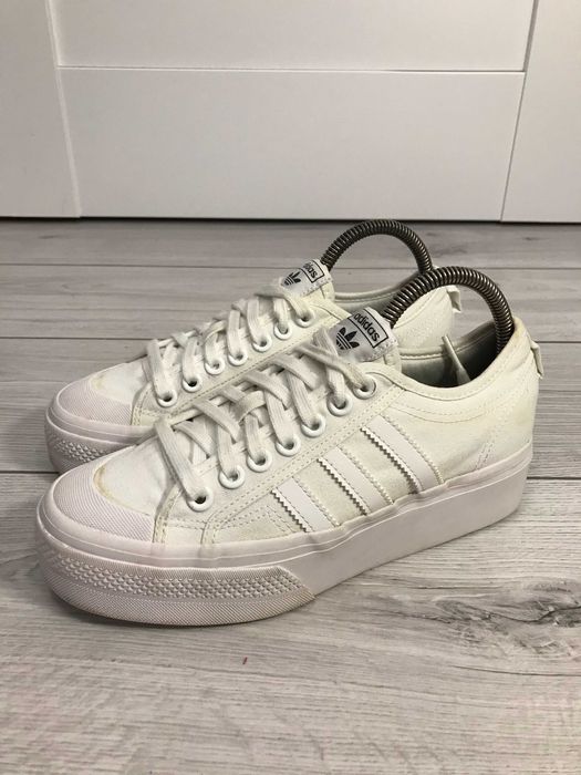 Buty Adidas Nizza na platformie rozm. 40