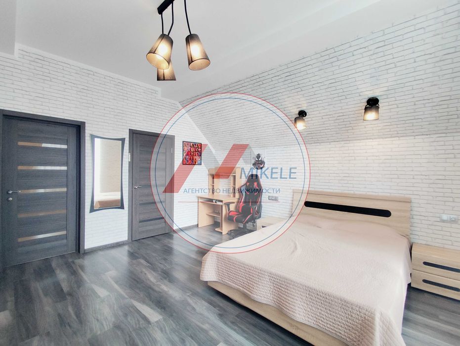 Гаряча пропозиція Без % Будинок з ремонтом, 255 м2, 18 сот. Рожни