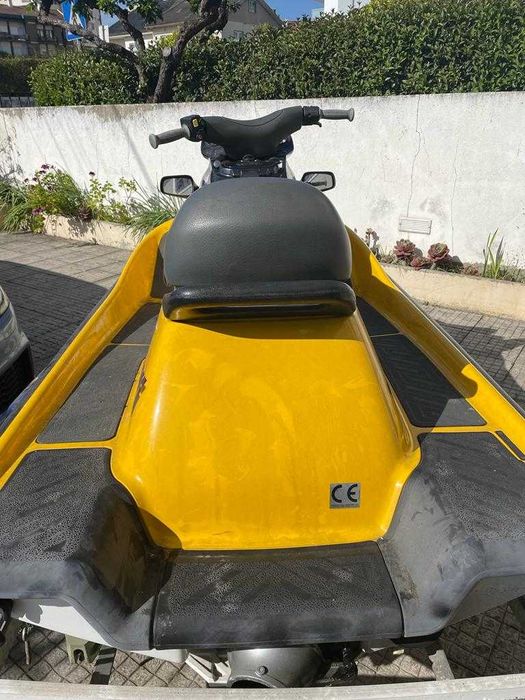 Mota de água Kawasaki ZXI 1100 com atrelado - Excelente estado