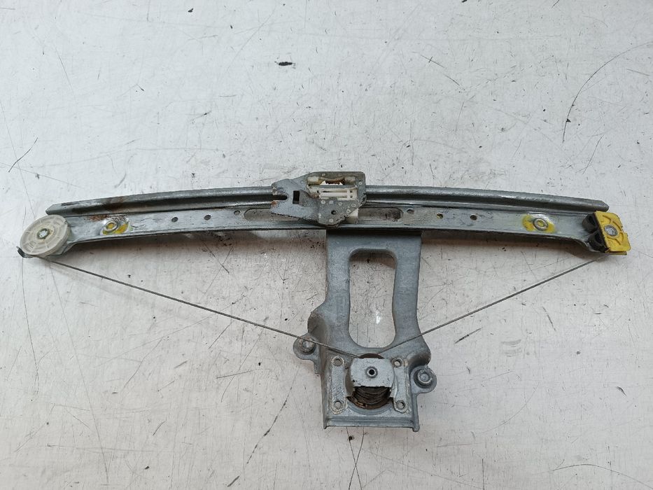 Elevador Trás Esquerdo Manual - BMW 3 Touring (E46) | 99 - 05
