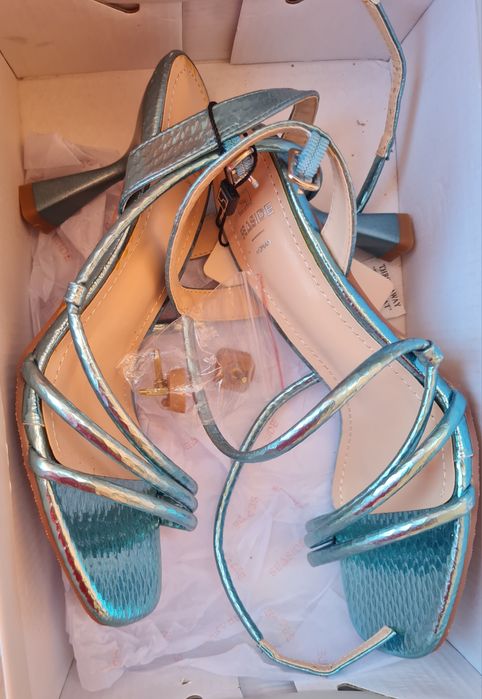 Sandálias Seaside Novas