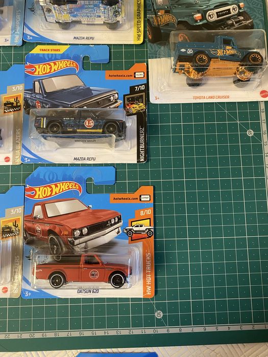 Hot Wheels Jipes e Pick-ups JDM